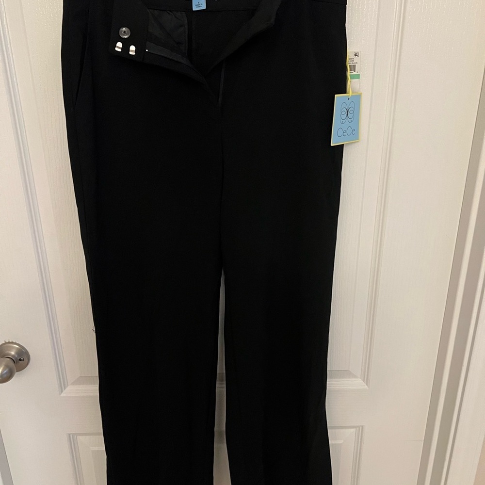 Cece black pants in size 8. NWT.